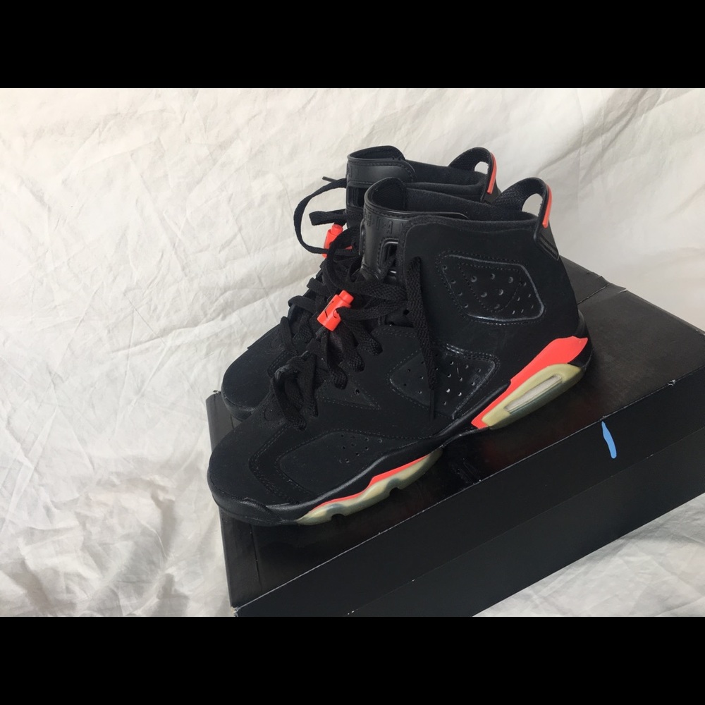 Air Jordan Retro 6 Black Infrared